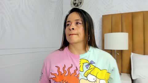 Snapshot of daphne81_ chatting on February 2025 08:39:02 AM Daphne online show from February 2025 08:39:02 AM