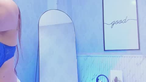 Snapshot of daphne81_ chatting on September 2025 02:22:02 AM Daphne online show from September 2025 02:22:02 AM