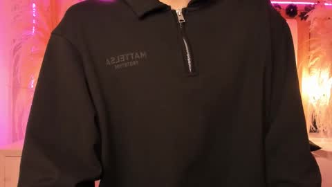 Snapshot of daphne_and_roger chatting on February 2026 10:53:02 AM daphne_and_roger online show from February 2026 10:53:02 AM