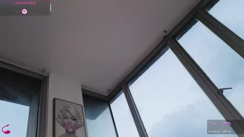 Snapshot of daphne_chers chatting on April 2026 08:11:01 PM daphne_chers online show from April 2026 08:11:01 PM