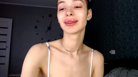 Daphne Darkthorn online show from December 2025 05:58:01 AM