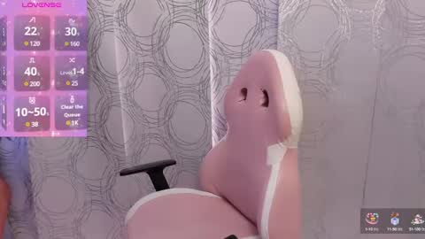 Daphne  online show from December 2024 09:39:01 PM