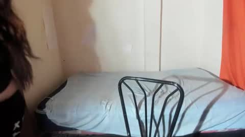 Snapshot of daphnegirlsexxy chatting on November 2025 03:12:01 AM daphnegirlsexxy online show from November 2025 03:12:01 AM