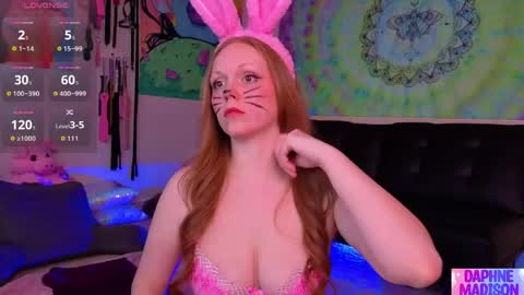 Daphne Madison online show from April 2026 10:07:02 PM