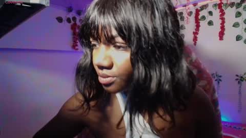 Daphne online show from February 2025 03:15:02 PM