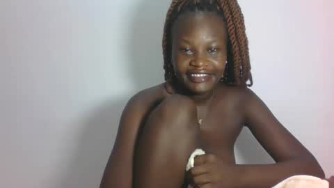 ESTHER online show from February 2026 03:13:02 AM