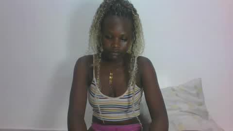 Snapshot of darberry21 chatting on July 2026 11:48:01 AM ESTHER online show from July 2026 11:48:01 AM