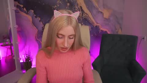 dariadelly online show from May 2026 01:05:02 PM