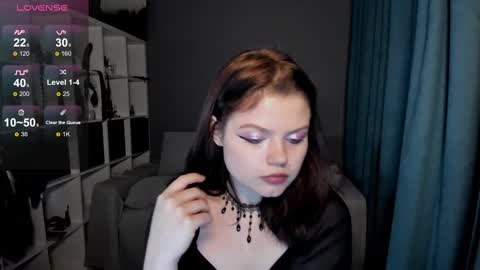 Snapshot of darina_wilson chatting on January 2025 02:33:01 AM Dari the it woman online show from January 2025 02:33:01 AM