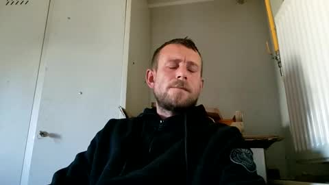 darioo89 online show from November 2025 12:07:02 PM