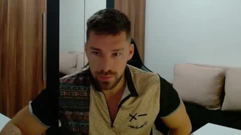 darius_94 online show from January 2026 05:22:02 AM