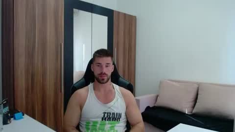 darius_94 online show from July 2026 06:26:02 AM