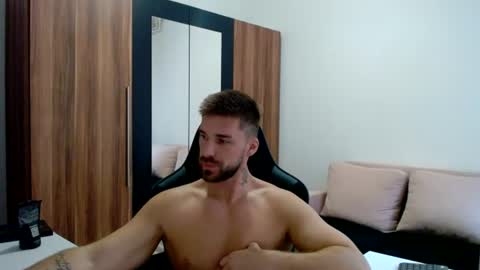 darius_94 online show from July 2026 07:59:01 AM