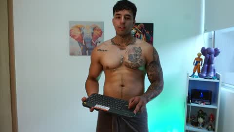 Snapshot of darius_phoenix chatting on May 2026 10:37:01 PM Darius Phoenix online show from May 2026 10:37:01 PM