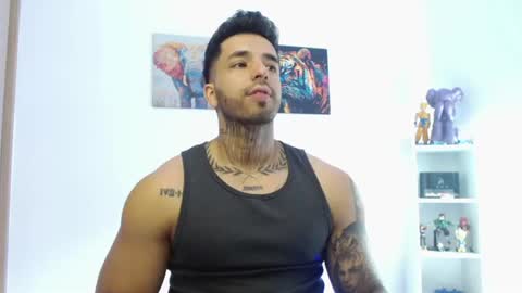 Snapshot of darius_phoenix chatting on July 2026 06:01:02 PM Darius Phoenix online show from July 2026 06:01:02 PM