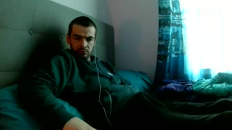 dark377 online show from April 2026 10:22:01 PM