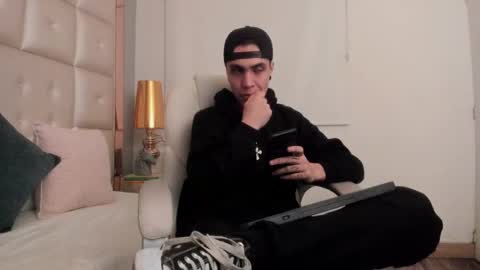 dark_sun333 online show from January 2026 02:03:02 AM