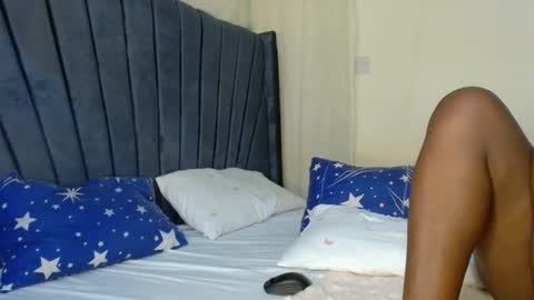 Snapshot of dark_tiffany chatting on January 2026 07:23:01 AM Tiff online show from January 2026 07:23:01 AM