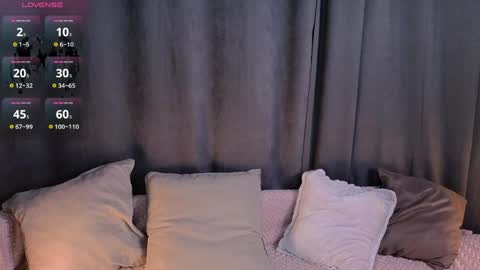 Vamp  online show from March 2026 08:30:01 PM