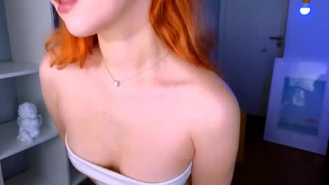 darkmoon____ online show from December 2025 10:42:02 AM