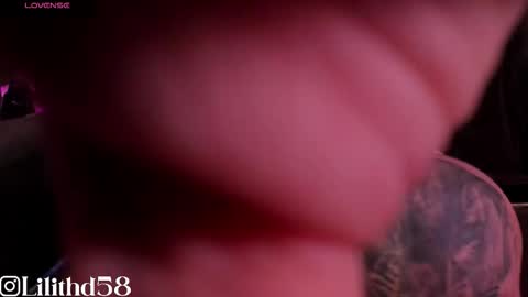 darknes_lilith18 online show from November 2025 03:50:02 AM