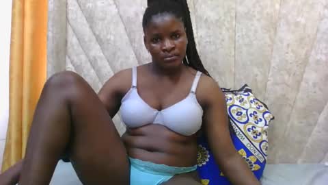 SHANICE online show from October 2025 05:08:02 AM