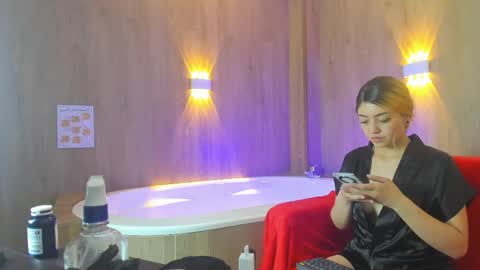 Jhon y Lucy online show from June 2026 03:43:02 AM