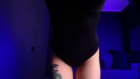 darkspark_ online show from April 2026 01:12:02 PM