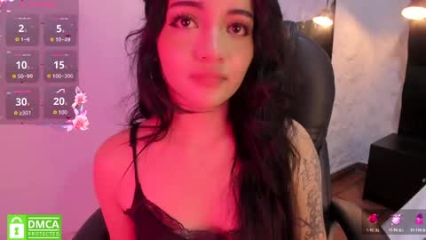 Snapshot of darky_doll chatting on April 2026 02:25:01 AM Darky Doll online show from April 2026 02:25:01 AM