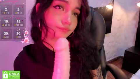Snapshot of darky_doll chatting on April 2026 01:01:01 AM Darky Doll online show from April 2026 01:01:01 AM