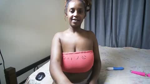 Snapshot of darlqueen chatting on February 2026 06:47:02 PM darlqueen online show from February 2026 06:47:02 PM