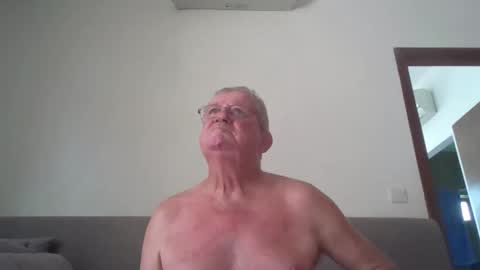 Snapshot of darwincock chatting on May 2026 04:39:02 AM darwincock online show from May 2026 04:39:02 AM