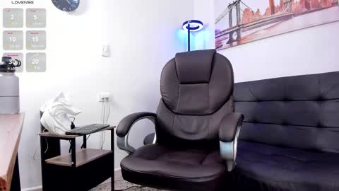 Dash online show from October 2025 01:58:01 PM