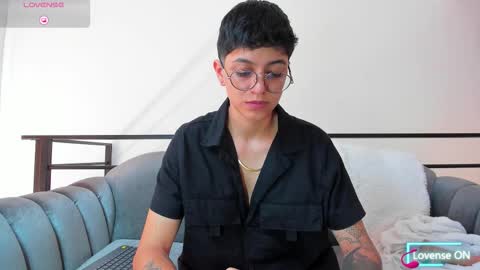 Snapshot of dass_roman chatting on September 2025 07:51:02 PM Dass Roman online show from September 2025 07:51:02 PM