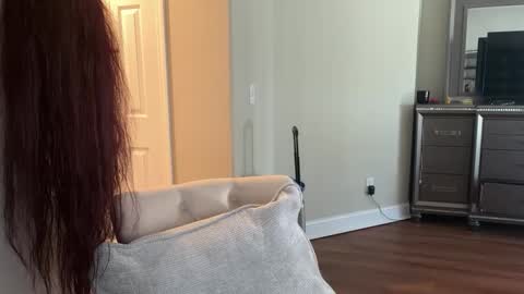 datbaby9 online show from October 2025 01:44:01 PM