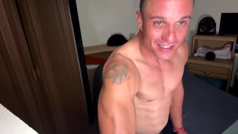 Snapshot of dave875126 chatting on May 2026 10:50:03 PM dave875126 online show from May 2026 10:50:03 PM