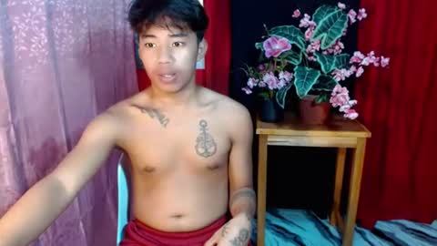 Snapshot of dave_boyyy chatting on June 2026 02:52:01 PM dave_boyyy online show from June 2026 02:52:01 PM