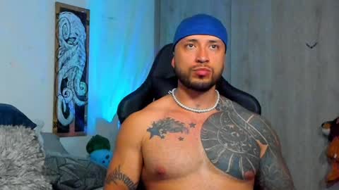 DAVE MAX online show from January 2025 02:25:02 AM