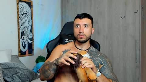 DAVE MAX online show from January 2025 02:54:01 AM