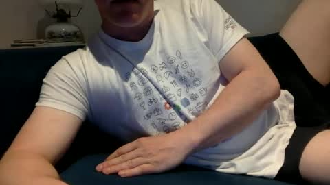 Snapshot of daveb709709709 chatting on June 2026 01:50:01 AM daveb709709709 online show from June 2026 01:50:01 AM