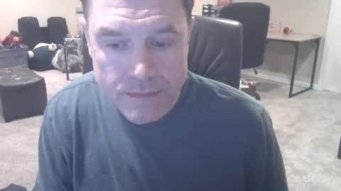 Snapshot of daved14u chatting on February 2026 07:12:02 AM daved14u online show from February 2026 07:12:02 AM