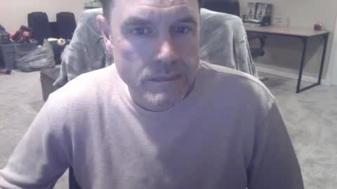 Snapshot of daved14u chatting on February 2026 07:15:01 AM daved14u online show from February 2026 07:15:01 AM