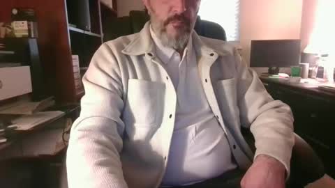 Snapshot of davethebooky chatting on May 2026 08:16:02 PM Dave online show from May 2026 08:16:02 PM
