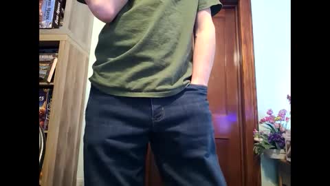 davey33_ online show from January 2025 08:53:02 PM