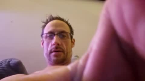 david1982yesyes online show from May 2026 10:42:01 AM
