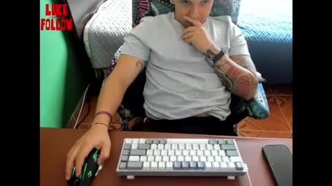 Snapshot of david_2789 chatting on January 2026 07:29:01 PM David online show from January 2026 07:29:01 PM