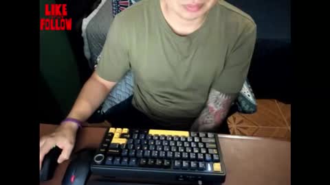 Snapshot of david_2789 chatting on February 2026 12:40:02 AM David online show from February 2026 12:40:02 AM