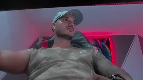 Snapshot of david__ox chatting on October 2025 03:57:01 AM david__ox online show from October 2025 03:57:01 AM