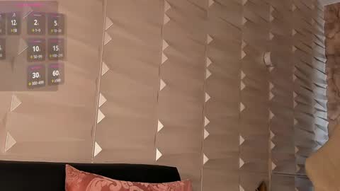 David col11 online show from February 2025 04:00:02 PM