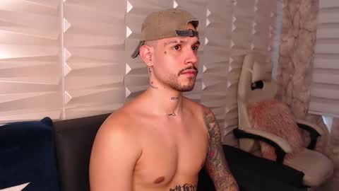 David col11 online show from October 2025 06:39:02 PM